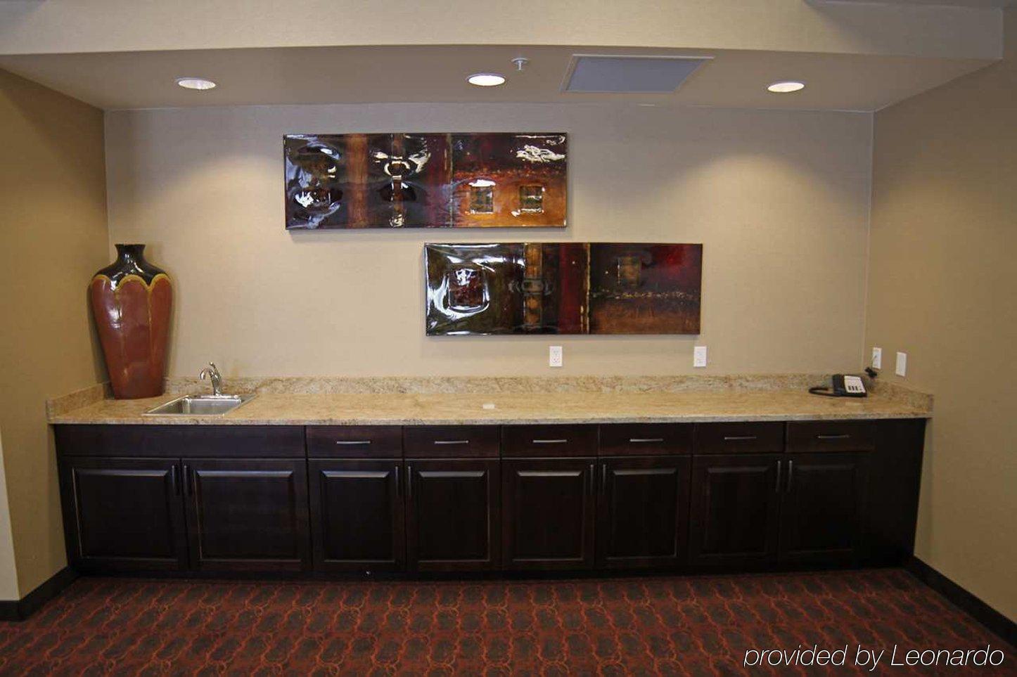 Hampton Inn&Suites Grand Forks Exterior foto